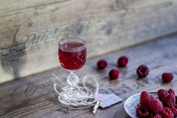 raspberries-liqueur-12.jpeg
